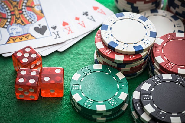 Sic Bo live table with three dice shown in clear container on mcpbet casino